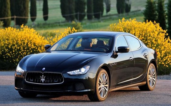 Maserati ruft seine Ghibli (Foto) und Quattroporte wegen möglicher eingeklemmter Gaspedale zurück in die Werkstatt. (Foto: Maserati)