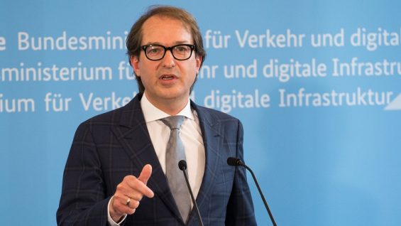 Minister Dobrindt zum Bericht der „Untersuchungskommission Volkswagen“ (Quelle: BMVI)