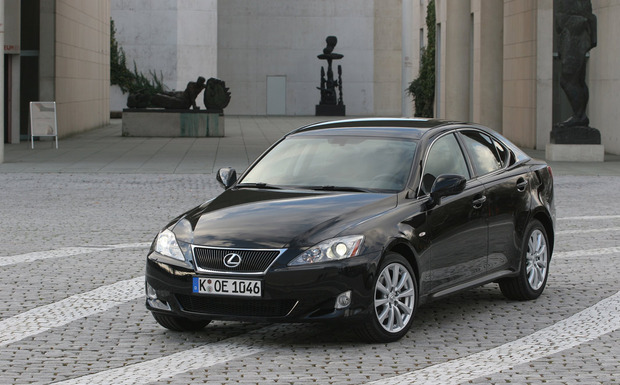 Lexus-Rückruf wegen möglichem Spritverlust: Ein betroffenes Modell ist der IS 250 (zweite Generation). (Foto: Lexus)