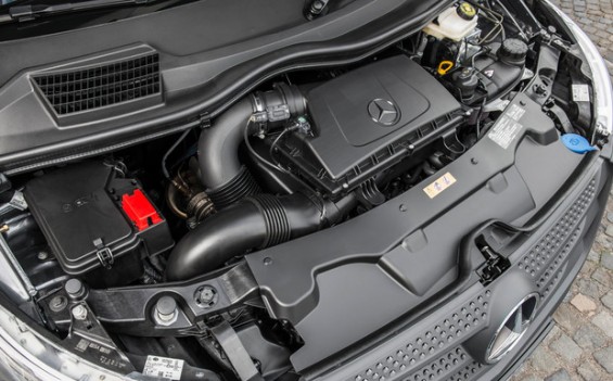 Der Rückruf wegen möglichem Ölverlust beim Dieselmotor OM651 betrifft nicht nur Pkw, sondern auch die Nutzfahrzeug-Baureihen 447, 639 und 906 (im Bild: Mercedes-Benz Vito). (Foto: Daimler)