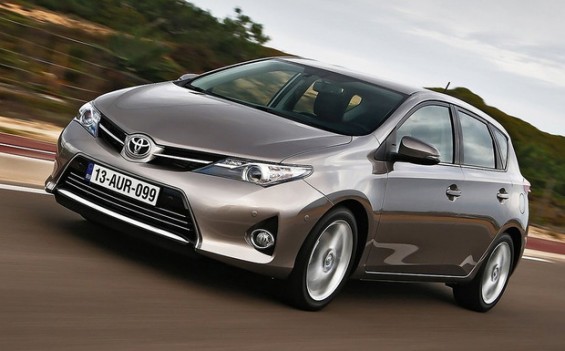 Von dem aktuellen Toyota-Rückruf sind auch Auris-Modelle mit 1,4-Liter-Diesel betroffen. (Foto: Toyota)