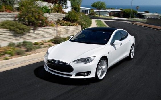 Tesla ruft 90.000 Wagen zurück, um die Sicherheitsgurte zu checken. (Foto: Tesla)