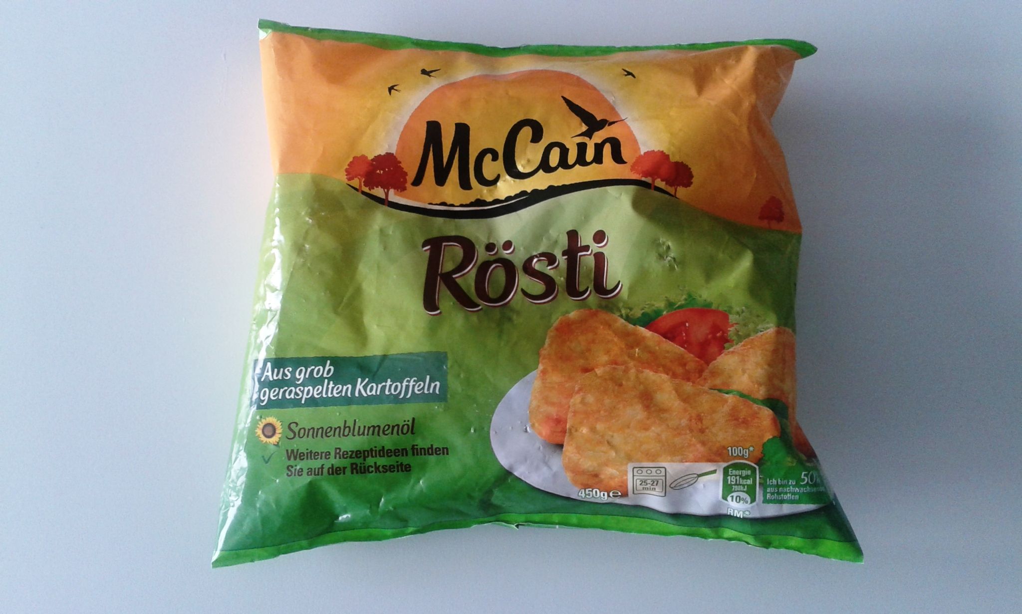 In der 450 und 1000 Gramm Packung von McCain Rösti können scharfkantige Plastikteile enthalten sein. McCain fordert die Verbraucher zur Vernichtung auf und erstattet den Kaufpreis in einem ziemlich komplizierten Verfahren, so dass sich für die Verbraucher die Kaufpreisrückforderung eigentlich nicht lohnt. (Foto McCain)