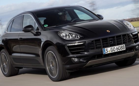 Als Konsequenz aus dem VW-Skandal kommen nun auch versprochene Abgas-Nachbesserungen für bis zu 630.000 Autos deutscher Hersteller in Gang. (Foto: Porsche)