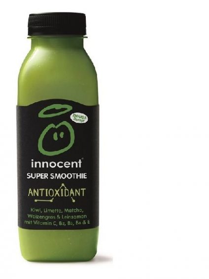 Der innocent Super Smoothie Antioxidant mit dem Mindesthaltbarkeitsdatum 27. Mai 2017 kann Plastikteile enthalten. Vom Verzehr wird wegen möglicher Erstickungsgefahr abgeraten. (Foto innocent Alps GmbH)