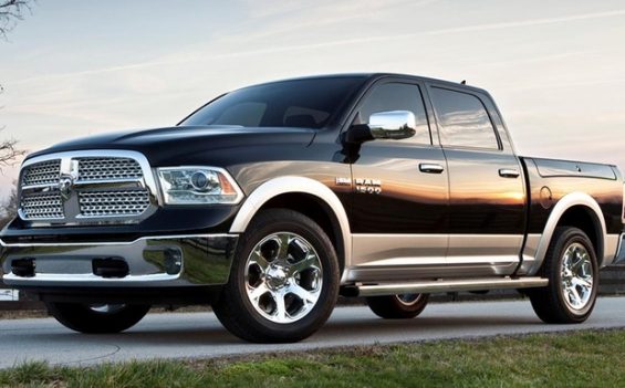 Fiat Chrysler ruft fast 500.000 Trucks wegen Brandgefahr zurück. Im Bild der Dodge RAM 1500 (Foto: FCA)