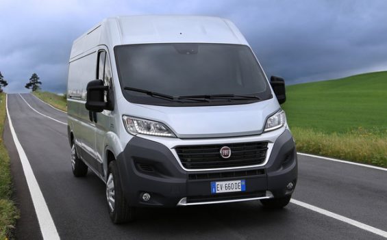 Neue Luftdruckempfehlung wegen schmalerer Reifen oder einen Satz neuer Reifen gibt es für 171 Ducato-Besitzer in den FIAT-Werkstätten. (Foto: FCA)