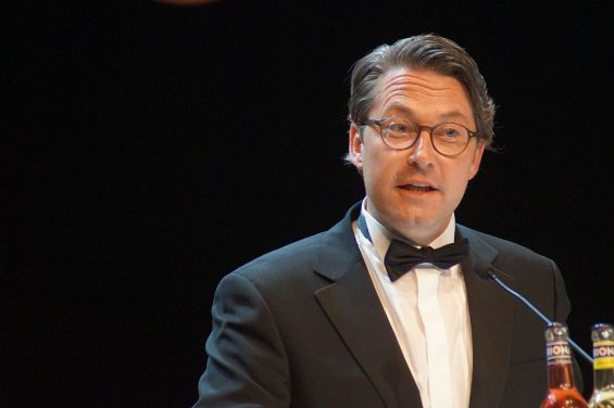 Hat sich beim Daimler-Rückruf durchgesetzt: Bundesverkehrsminister Andreas Scheuer (Foto: Markus Burgdorf)